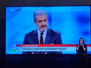 Interrupção do debate entre todos os partidos para as legislativas de 2024, na RTP